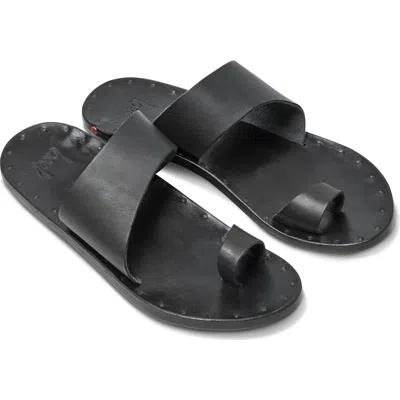 Beek Finch Sandal In Black/black