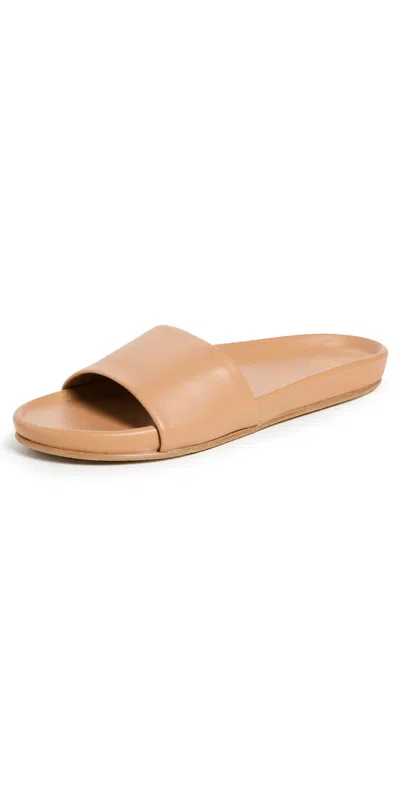 BEEK GALLITO SANDALS HONEY