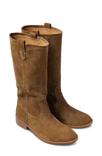 Beek Gannet Leather Boot In Chesnut