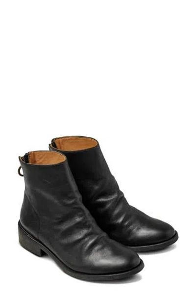 Beek Hawk Bootie In Black