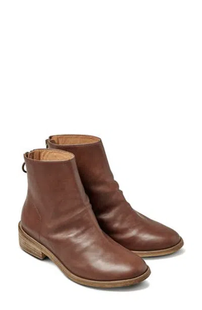 Beek Hawk Bootie In Brown