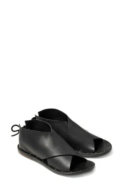 Beek Loon Sandal In Black