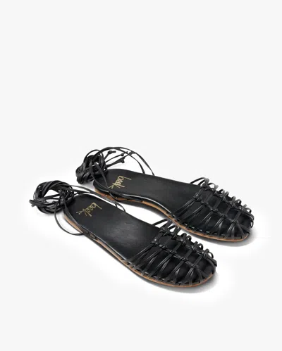 Beek Minla In Black