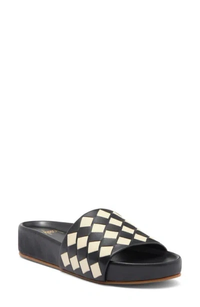 Beek Pelican Slide Sandal In Eggshell/black