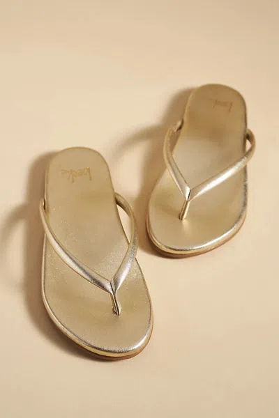 Beek Sunbeam Flip-flop Sandals In Gold