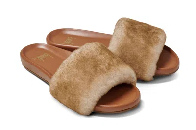 Beek Women's Gallito Mas Shearling Footbed Sandal In Brown
