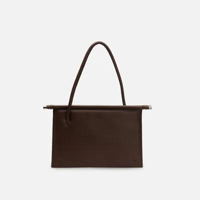 Behno Frida Flat Tote Milled Cacao In Brown