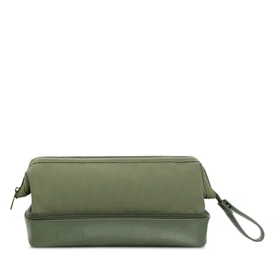 Beis The Dopp Kit In Olive