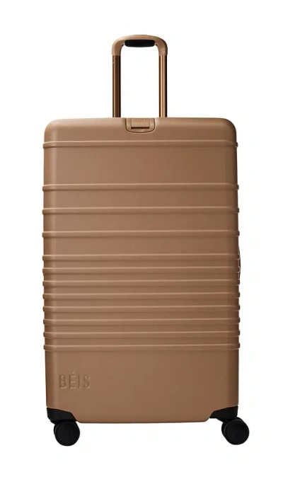 Beis The Large Check-in Roller Luggage In Brown
