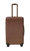 Beis The Medium Check-in Roller In Maple