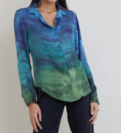 Bella Dahl Abbot Button Down Shirt In Navy Ink In Blue