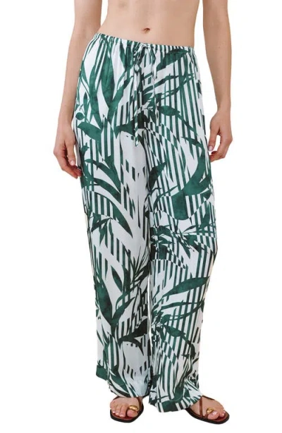 Bella Dahl Abstract Leaf Print Wide Leg Pants In Multi