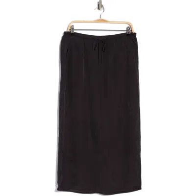 Bella Dahl Ana Side Slit Midi Skirt In Black