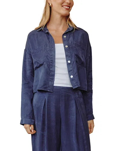 Bella Dahl Button Down Cropped Shirt In Blue