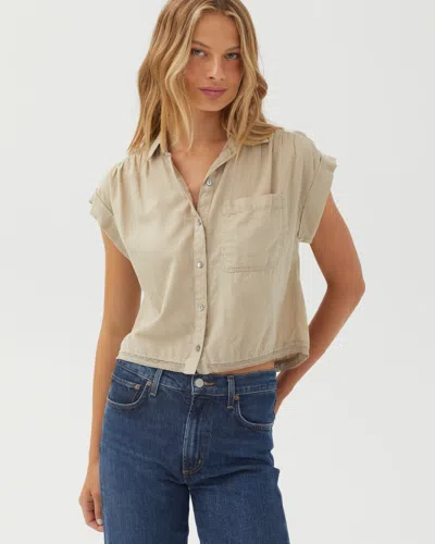 Bella Dahl Cap Sleeve Trimmed Shirt In Brown