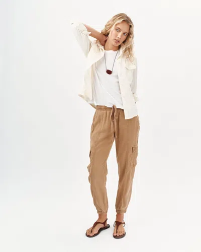 Bella Dahl Cargo Track Pants In Neutral