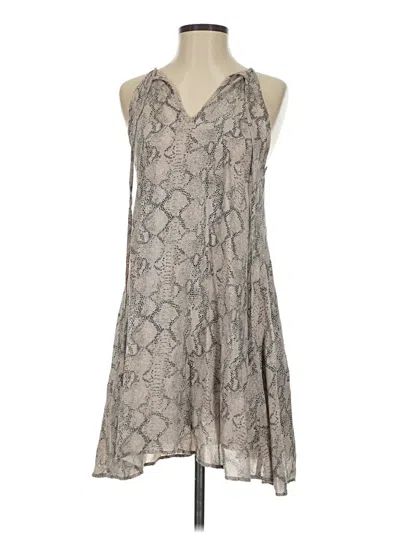 Pre-owned Bella Dahl Casual Dress In Gray