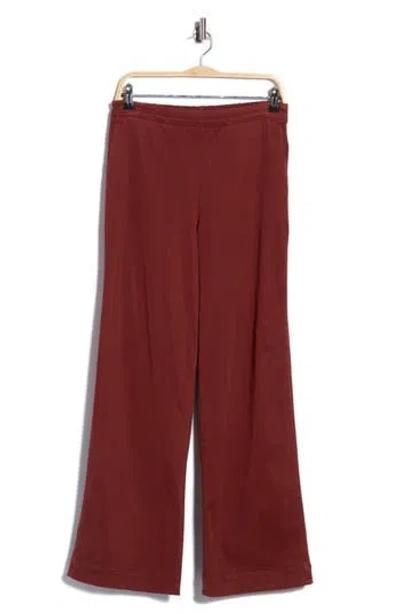 Bella Dahl Catalina Pull-on Flat Front Wide Leg Pants In Red