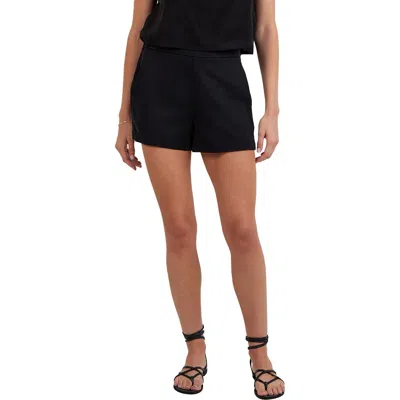 Bella Dahl Clean Front Shorts In Black