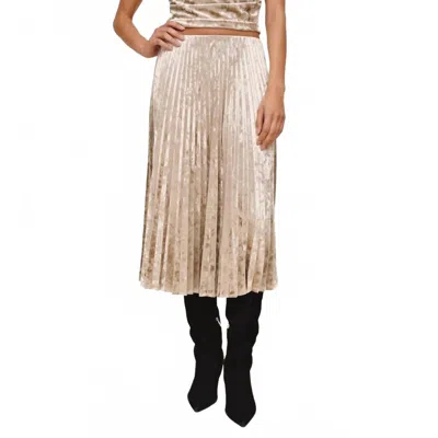 Bella Dahl Clean Waist Pleated Skirt In Mocha In Brown
