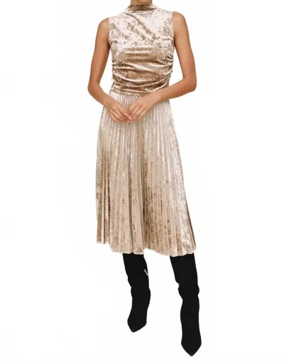 Bella Dahl Clean Waist Pleated Midi Skirt In Mocha Softee In Brown