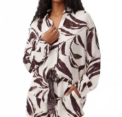Bella Dahl Contrast Oversized Button Down Shirt In Moroccan Palm Print In White