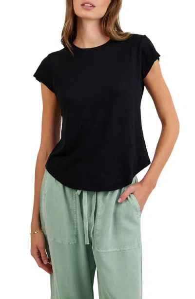 Bella Dahl Cotton Blend Slub Baby Tee In Black