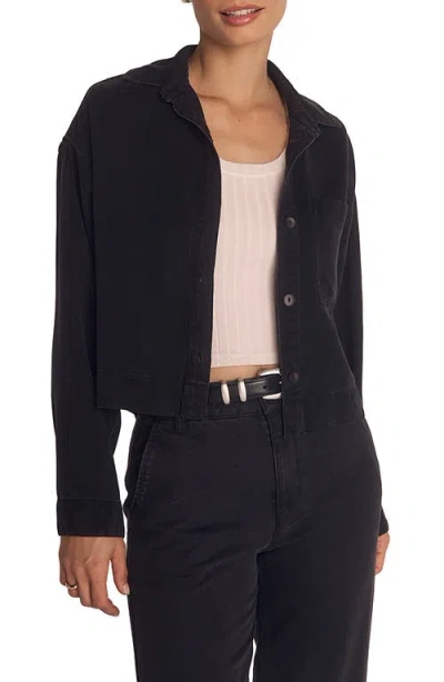 Bella Dahl Crop Button-up Shirt In Black