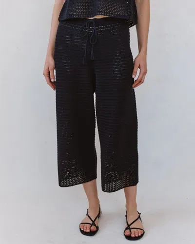 Bella Dahl Crop Wide Leg Crochet Pant In Black