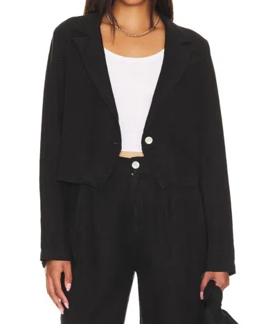 Bella Dahl Cropped Blazer In Black