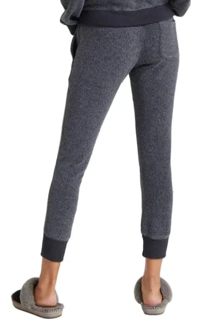 Bella Dahl Easy Jogger In Vintage Black