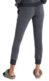 Bella Dahl Easy Jogger In Vintage Black In Grey