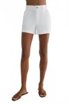 Bella Dahl Elle Playa Trouser Short In White In White