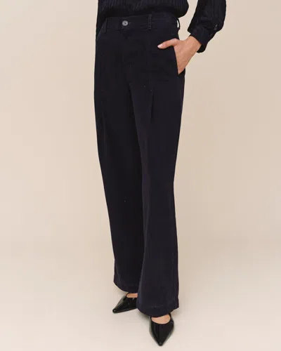 Bella Dahl Elongated Tuck Pant In Blue