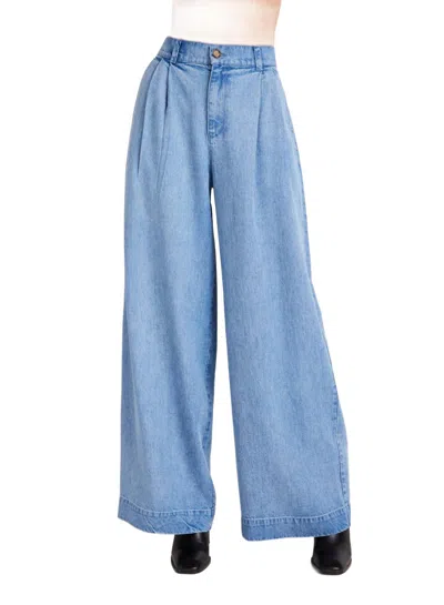 Bella Dahl Greta Pleated Wide Leg Trouser In Vintage Horizon Wash In Blue