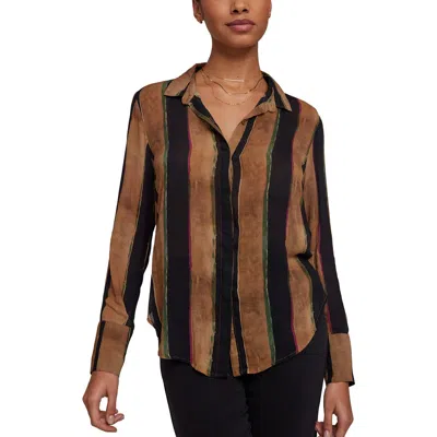 Bella Dahl Hidden Placket Button Down Shirt In Brown