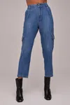Shop Bella Dahl Londyn Cargo Trouser In Vintage Streaky Wash In Blue