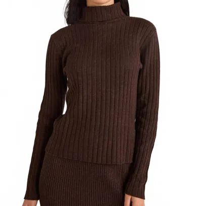 Bella Dahl Long Sleeve Turtleneck Sweater In Heather Brown