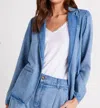Bella Dahl Jagger Easy Longline Blazer In Vintage Horizon Wash
