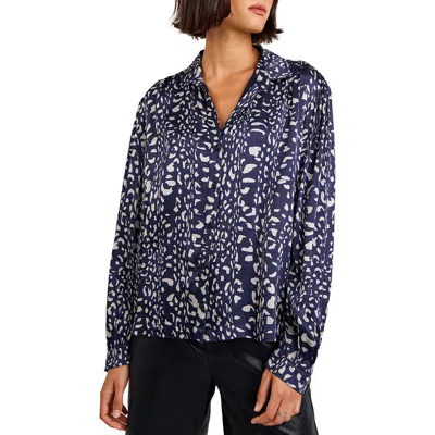 Bella Dahl Pebbled Satin Button-up Shirt In Blue
