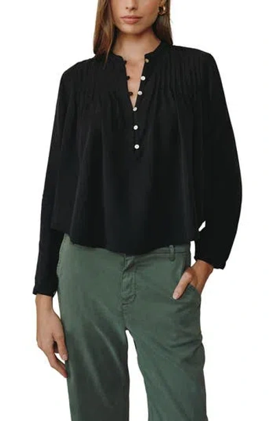 Bella Dahl Pintuck Popover Chiffon Top In Blue