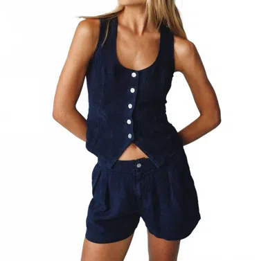Bella Dahl Pleated Shorts In Navy In Multi