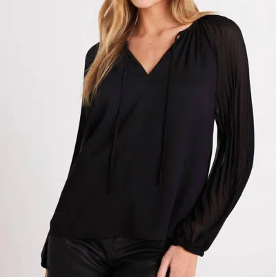 Bella Dahl Pleated Sleeve Raglan Pullover In Black