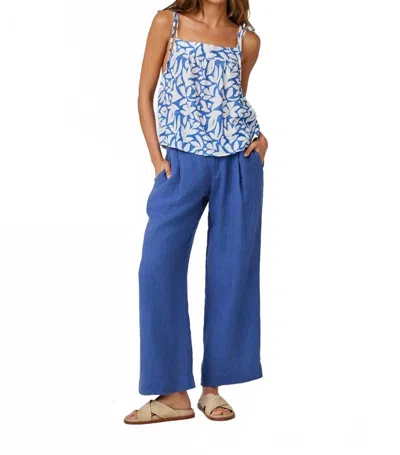 Bella Dahl Pleated Wide Leg Ankle Pant In Blue