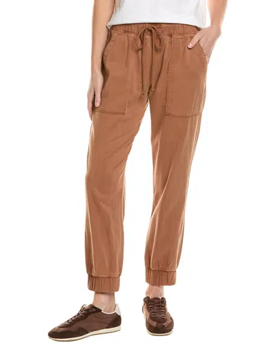 Bella Dahl Pocket Jogger In Brown