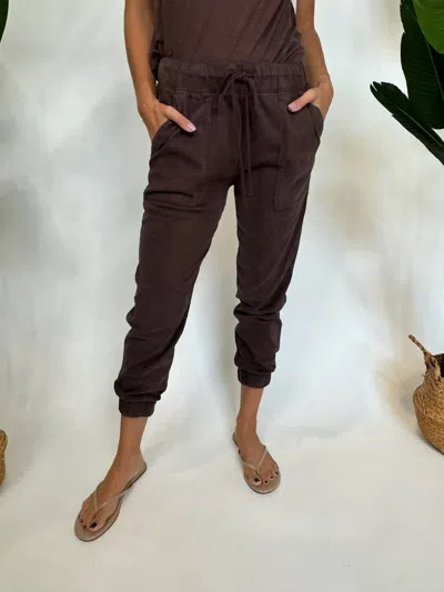 Bella Dahl Pocket Jogger In Brown