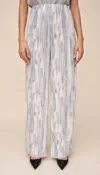 Bella Dahl Pull-on Pleated Pant In Painted Snowfall In Multi