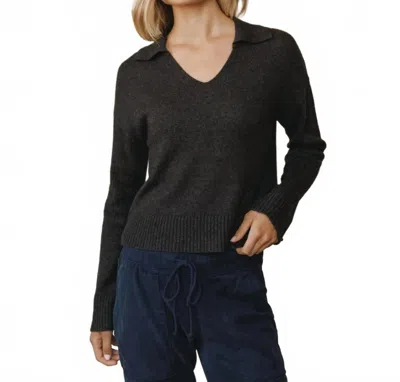 Bella Dahl Pullover Sweater With Collar In Heather Brown In Black