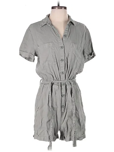 Pre-owned Bella Dahl Romper In Gray