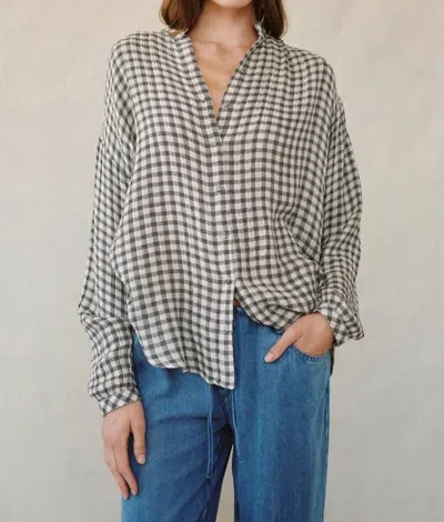 Bella Dahl Shirred Mandarin Collar Shirt In Ivory Check Plaid In Multi